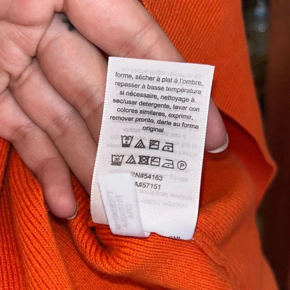 Tommy Hilfiger Jeans Orange Cropped Logo Sweater - Picture 7 of 10